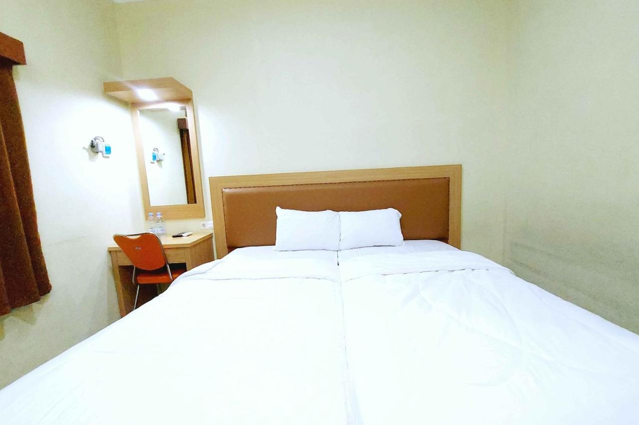 Homestay Fifa Syariah Pati Near Rsud Raa Soewondo Exterior foto